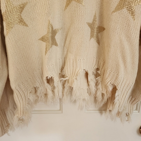 Distressed gold star sweater size m/l oversized boho boutique brand - Picture 8 of 8